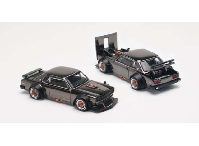 Pop Race Modeliukas 1/64 Nissan Skyline GT-R V8 Drift (Hakosuka), dark chrome (yra Sandėlyje)