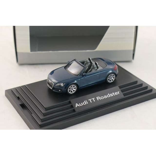 Modeliukas 1/87 Audi TT Roadster, blue