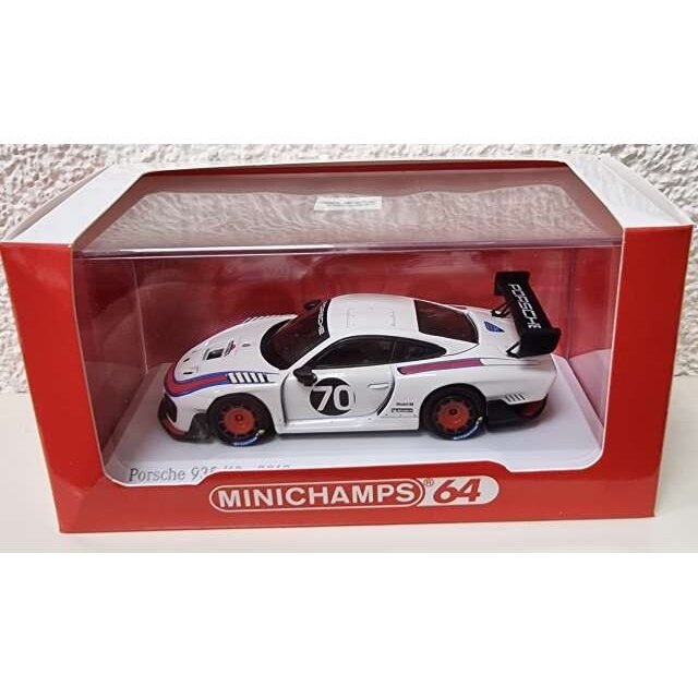 Wbros and Minichamps Modeliukas Porsche 935/19 #71 Tenner Racing, white (yra Sandėlyje)