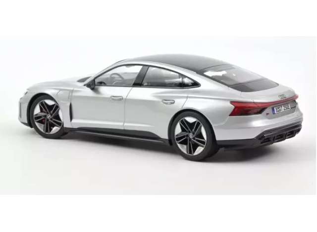 PRE-ORD3R Norev Modeliukas 1/18 2021 Audi RS e-tron GT, silver