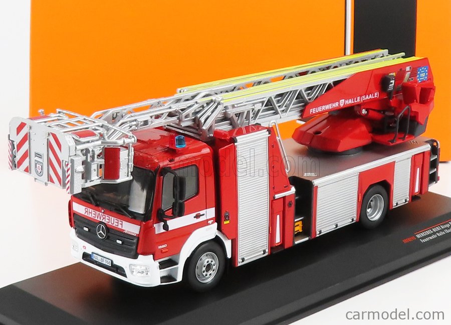 PRE-ORD3R IXO Models Modeliukas 1/43 Mercedes Benz Atego DLK 23/12 Metz *Feuerwehr Halle/Saale*, red