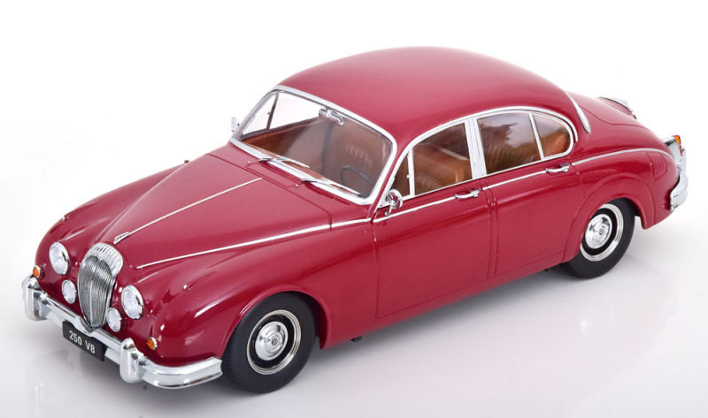 PRE-ORD3R KK Scale Modeliukas 1/18 1962 Daimler 250 V6 *LHD*, red with brown interieur
