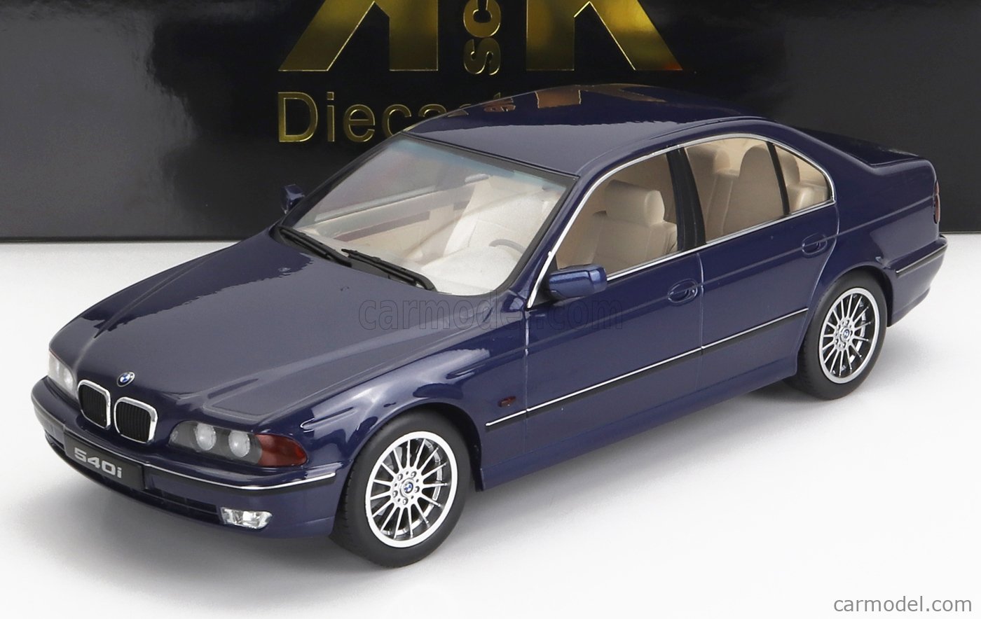 PRE-ORD3R KK Scale Modeliukas 1/18 1995 BMW 540i E39 Sedan, blue