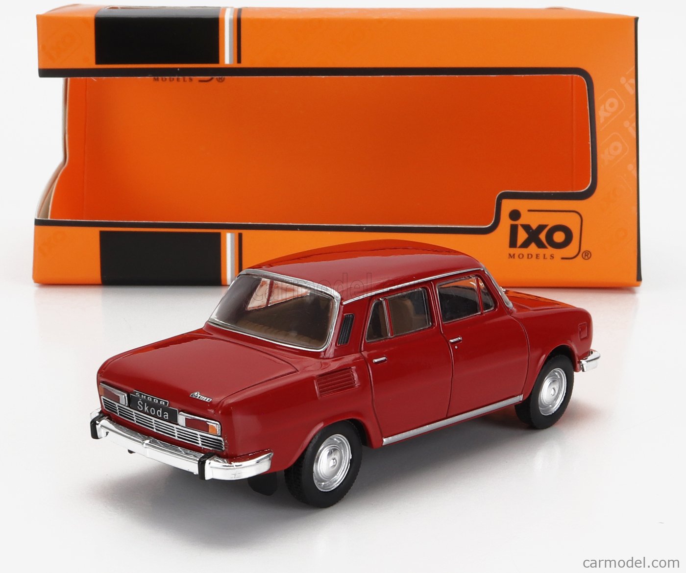 PRE-ORD3R IXO Models Modeliukas 1/43 1974 Skoda 100L, red