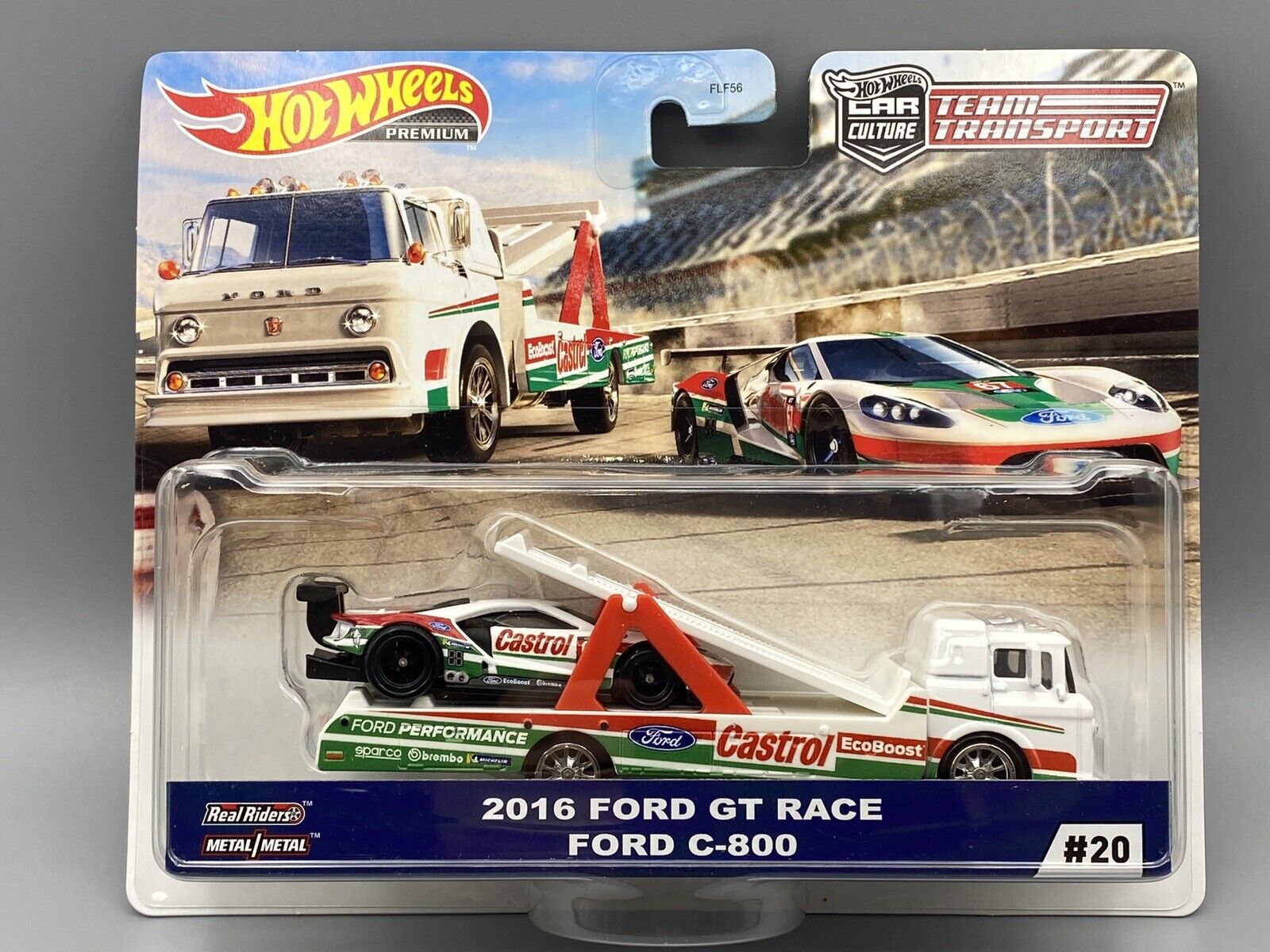 IŠPAKUOTAS!!!    Hot Wheels Premium Team Transport Modeliukas 2016 Ford GT Race *Castrol* on a Ford C-800 Truck, white/red/green