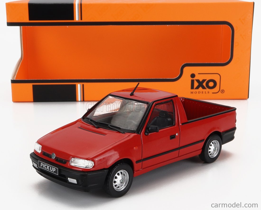 PRE-ORD3R IXO Models Modeliukas 1/43 1995 Skoda Felicia, red