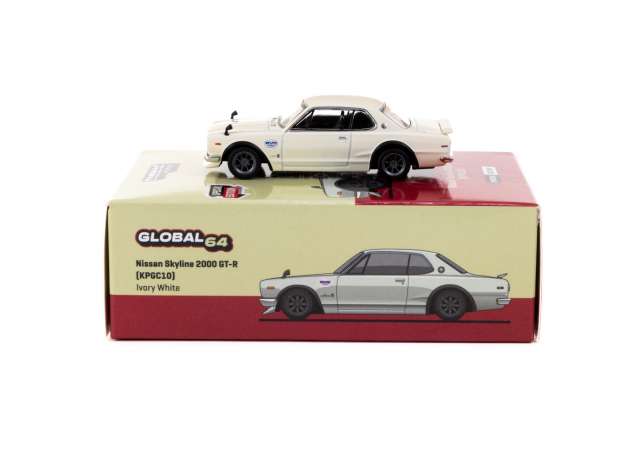 Tarmac Modeliukas Nissan Skyline 2000 GT-R KPGC10, white (Nismo Festival Fuji Speedway Sim Race Team Limited Edition) (yra Sandėlyje)