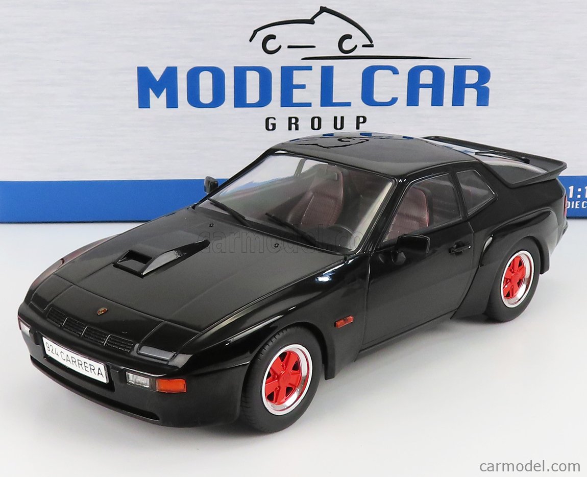 PRE-ORD3R MCG Modeliukas 1/18 1981 Porsche 924 Carrera GT, black with red wheels