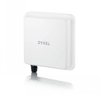 ZYXEL FWA710, 5G OUTDOOR ROUTER,STANDALONE/NEBULA WITH 1 YEAR NEBULA PRO LICENSE, 2.5G LAN, EU AND U