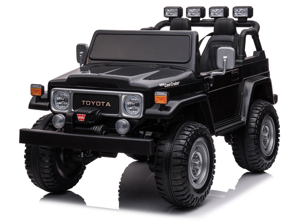 Toyota Land Cruiser elektromobilis, juodos spalvos