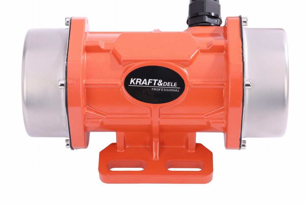 Vibracinis variklis 120 W, 220 V, 3000 aps./min KD1821