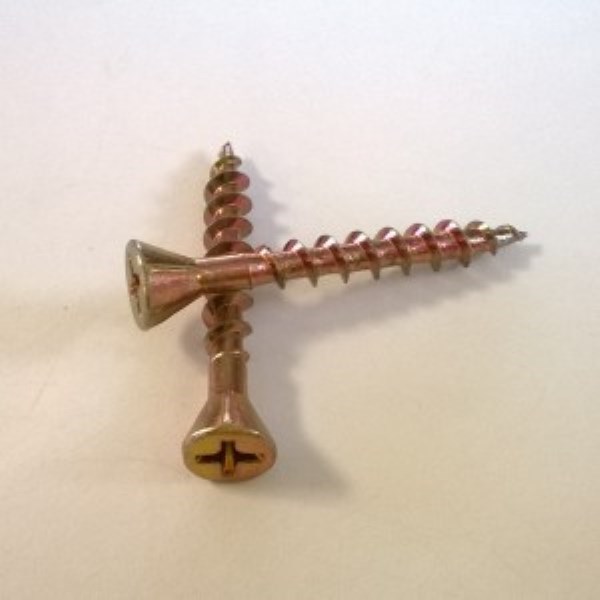 Medsraigčiai drožlių plokštei 4,2x55 mm