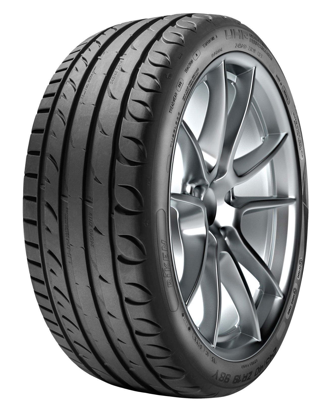 Riken/Kormoran Ultra High Performance 235/40 R18 95 Y