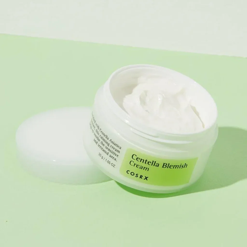 COSRX Centella Blemish Cream – raminantis kremas sudirgusiai odai