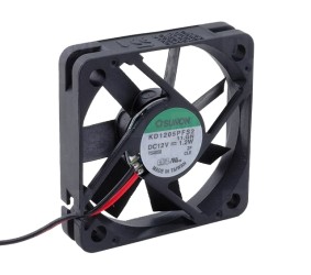 Ventiliatorius 50x50x10mm 12VDC 1.44W 18.6m3/h 26dBA su įv. SUNON RoHS