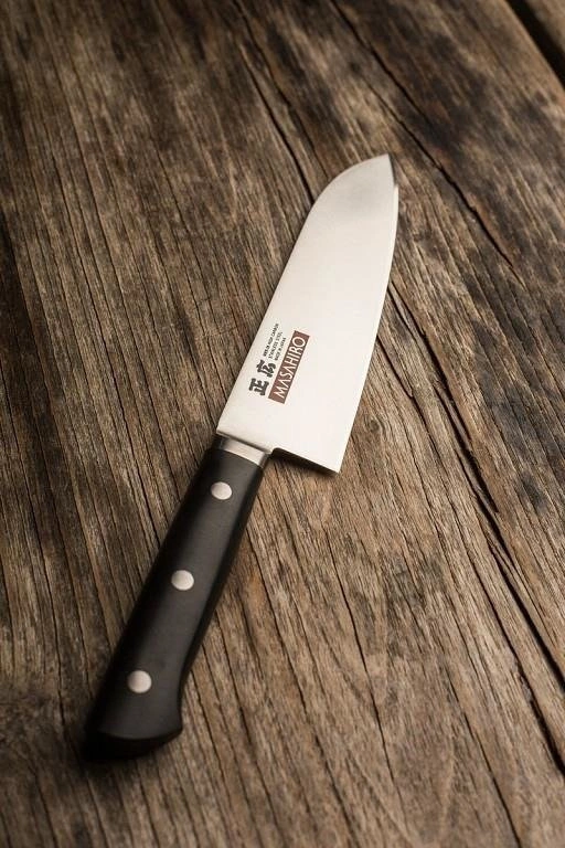 Masahiro MV-H Santoku peilis 175 mm