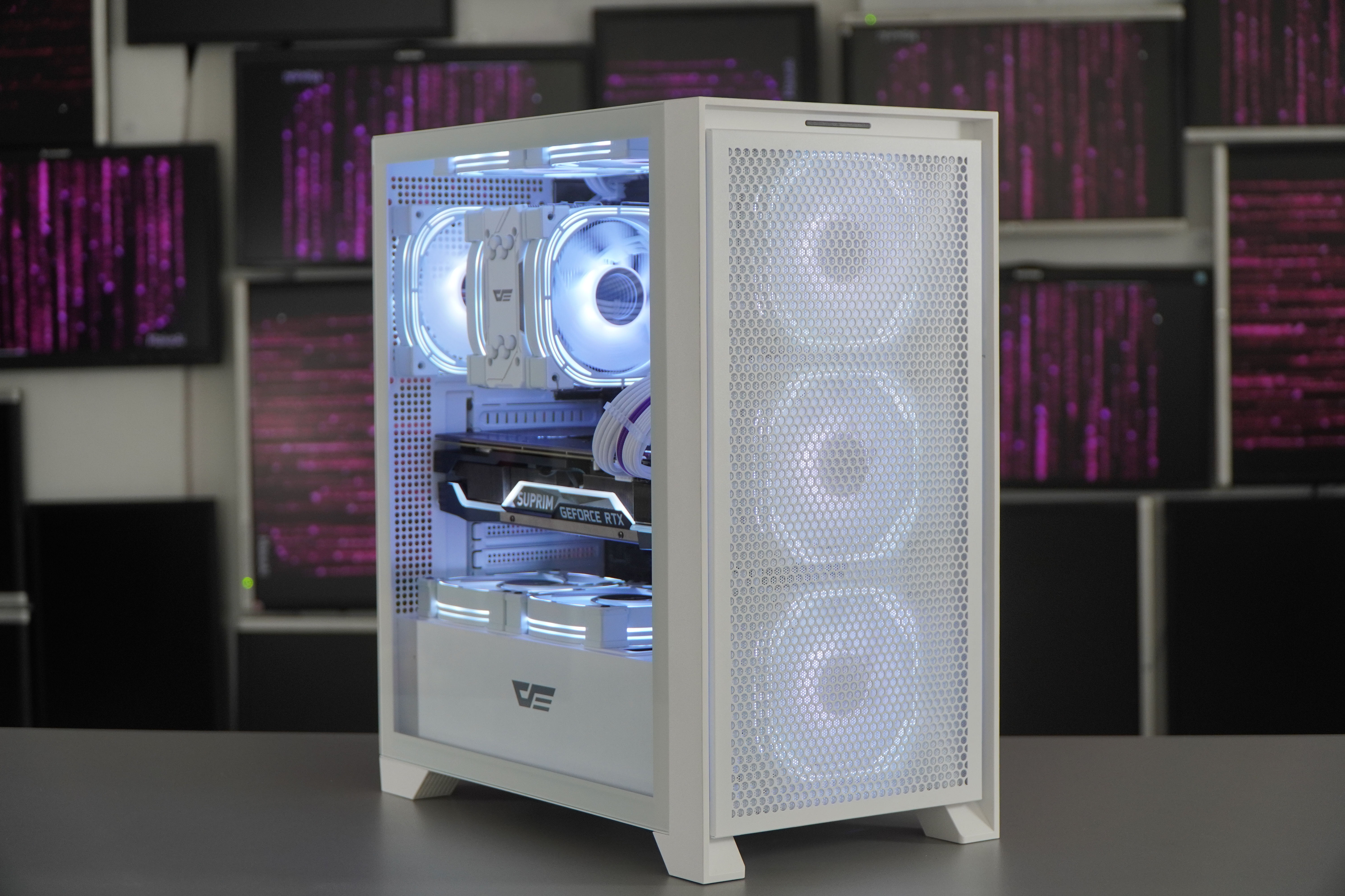 Kompiuteris su Ryzen 5 7600 RTX 3080 10GB DDR5 32GB
