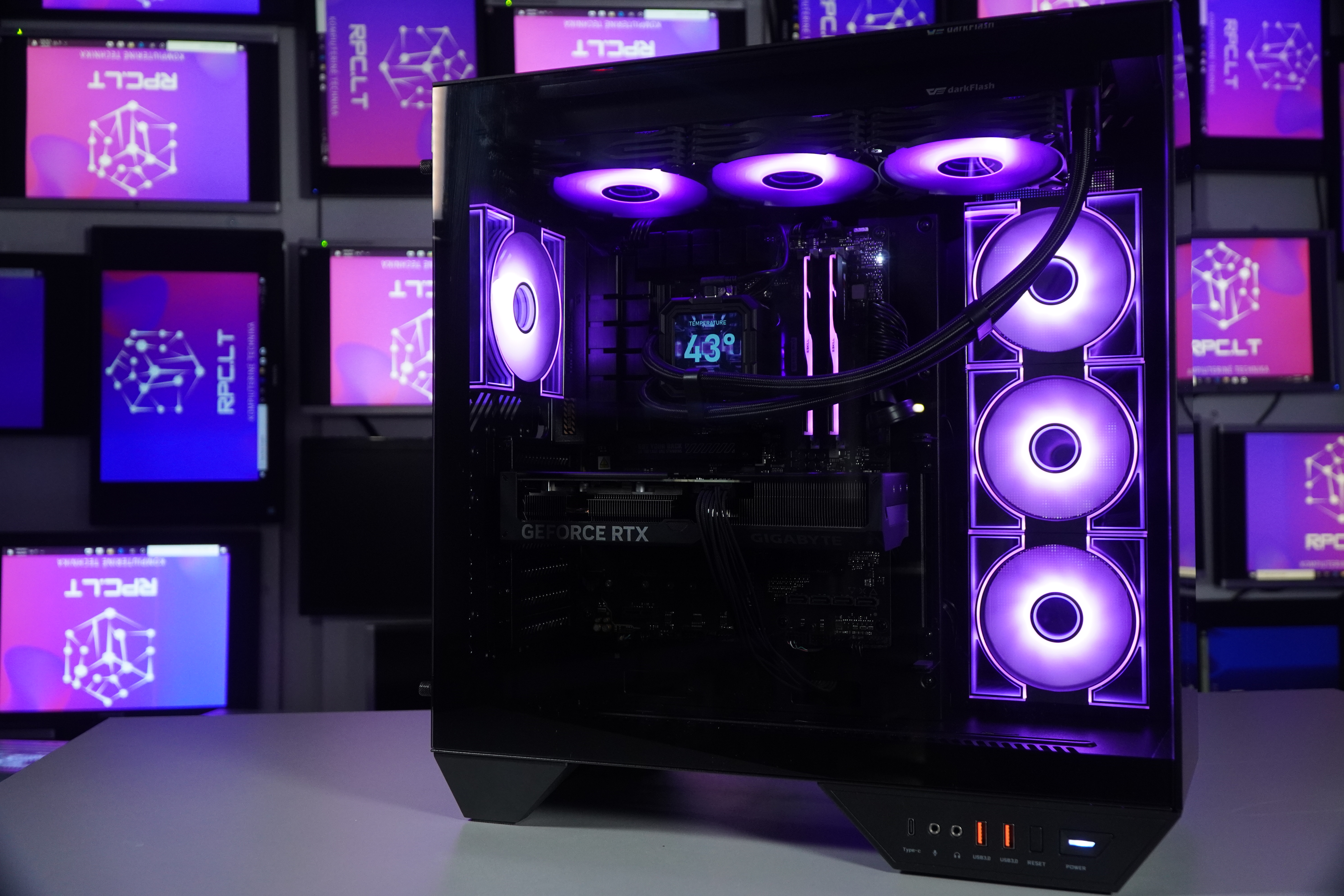 Kompiuteris su Ryzen 7 9700X, RTX 5080 16GB, 64GB DDR5 RAM