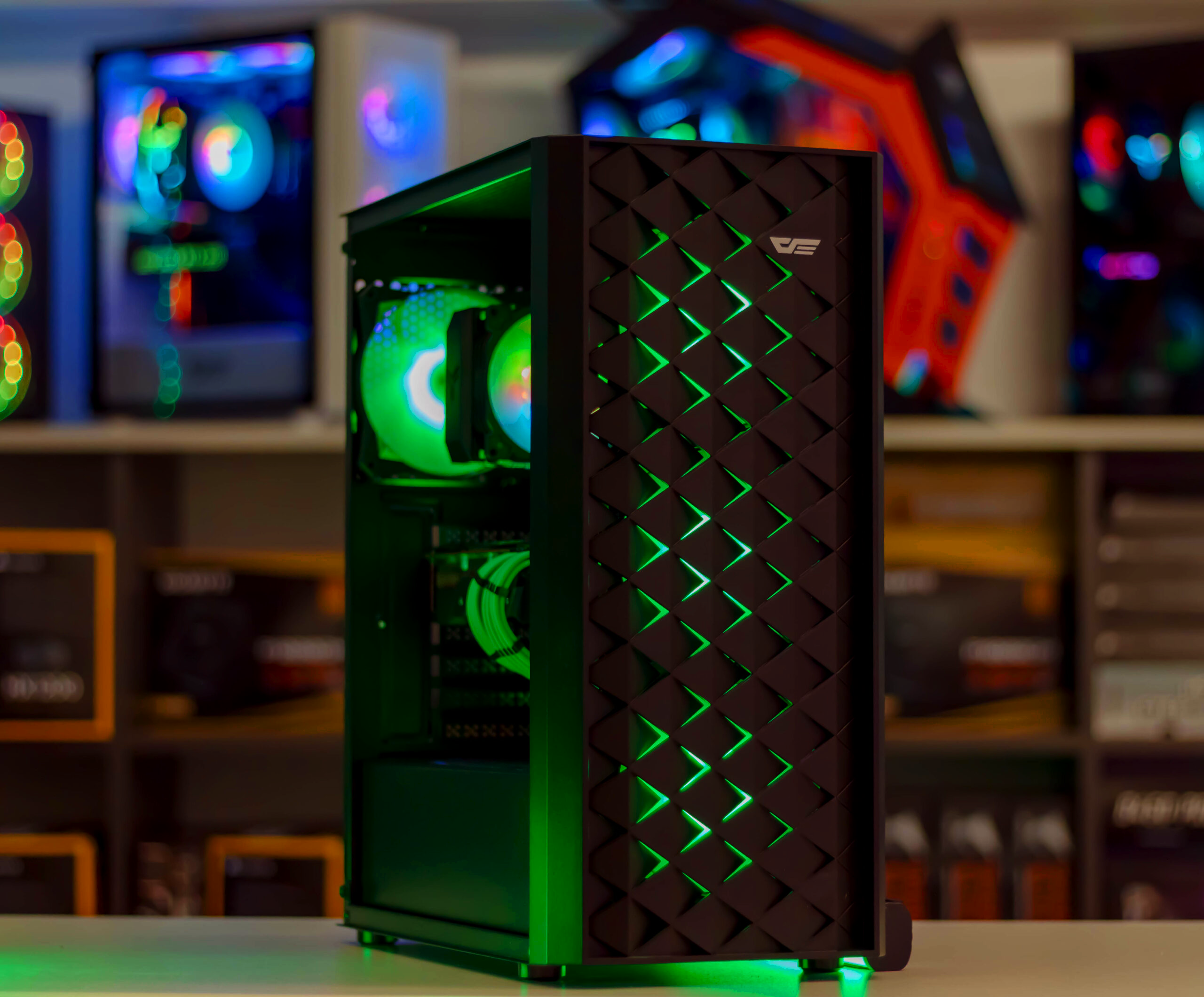 Kompiuteris su i7-8700T, RX 6600XT 8GB, 16GB RAM, 1TB SSD