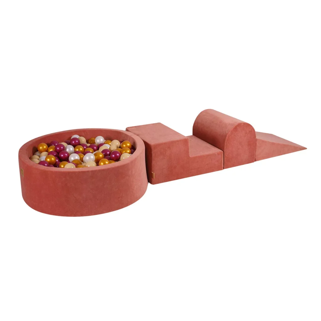 Putų 3 elementų žaidimų rinkinys su kamuoliukų duobe 90x30cm ir 200 kamuoliukų Sertifikuota, aksominė, marsalos raudona: burgundiška perlamutrinė / auksinė / balta perlamutrinė / smėlio spalvos
