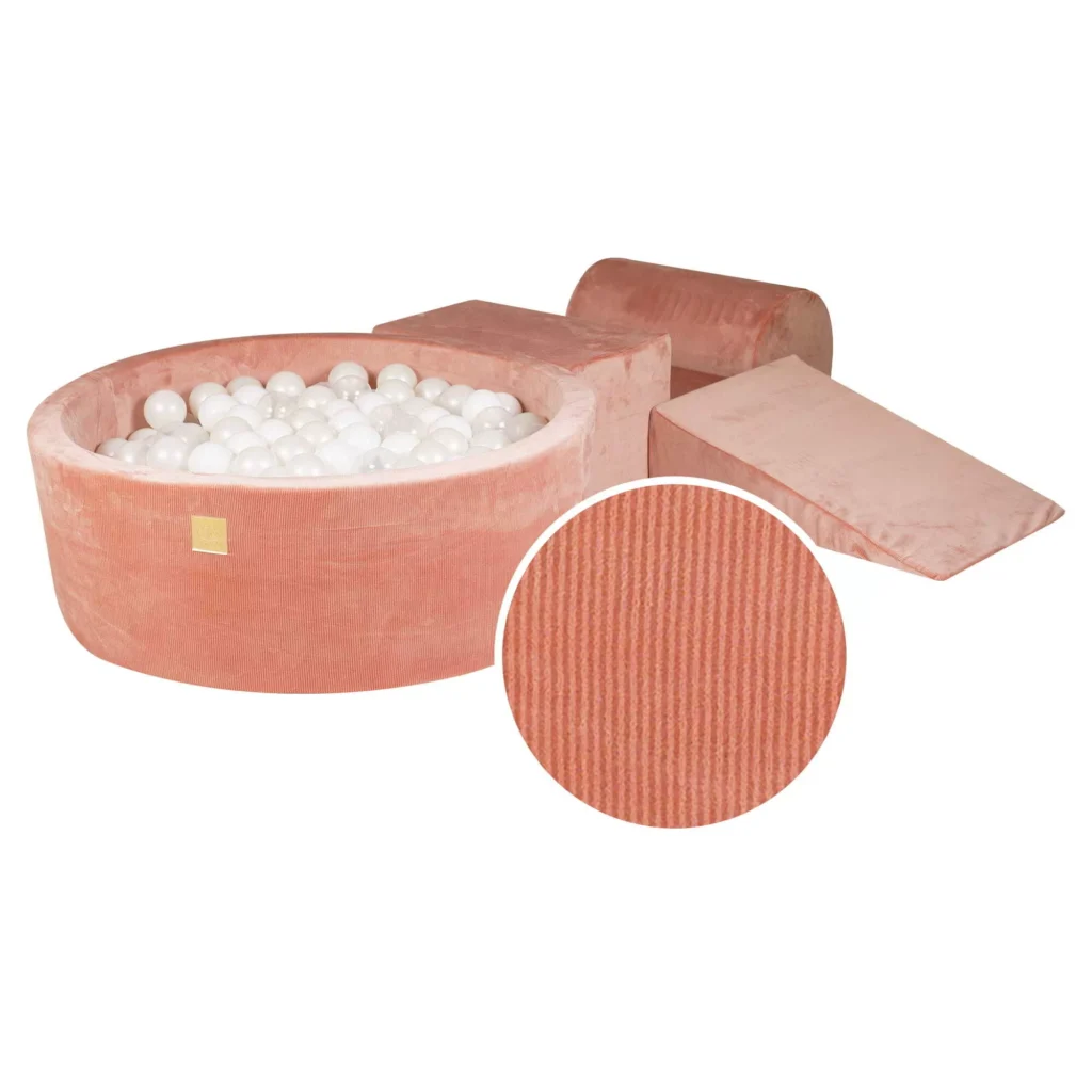 Putų 3 elementų žaidimų rinkinys su kamuoliukų duobe 90x30cm su 200 kamuoliukų Sertifikuota, aksominis velvetas, abrikoso spalvos, kamuoliukai: balti, balti perlamutriniai, skaidrūs