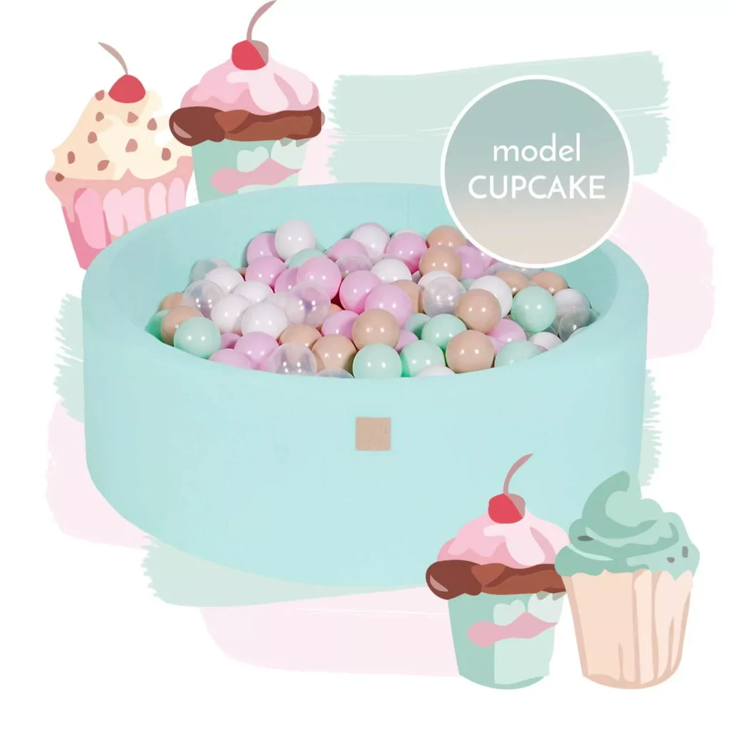 Kūdikių putplasčio apvali kamuoliukų duobutė 90x40 cm su 250 7 cm kamuoliukų, sertifikuota, medvilninė, mėtų spalvos, modelis "Cupcake
