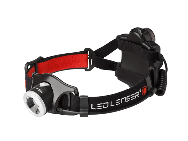 LED Lenser H7R.2 profesionalus įkraunamas žibintuvėlis .