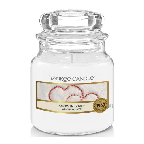 Aromatizuota žvakė YANKEE CANDLE  SNOW IN LOVE, 104 g, iki 30 h
