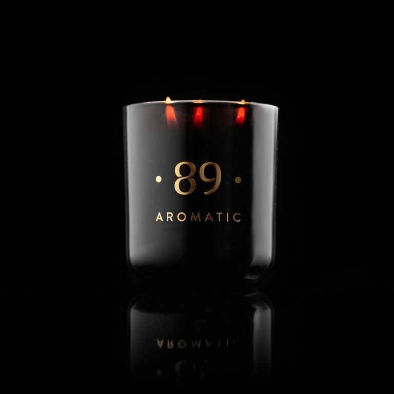 Old Million palmių vaško žvakė Aromatic 89
